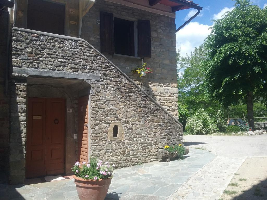 Casa Vacanze Podere Ugolini Ronta Exteriör bild