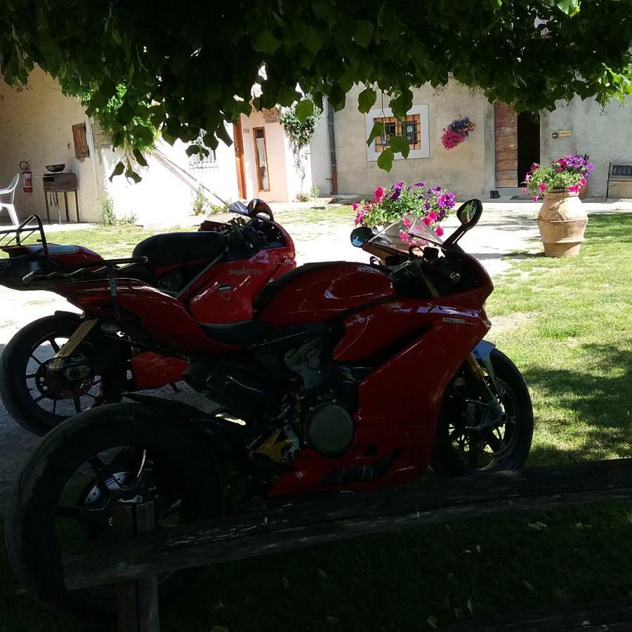 Casa Vacanze Podere Ugolini Ronta Exteriör bild
